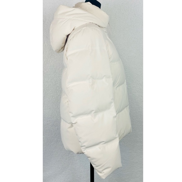 UNIQLO • Cream Seamless Hooded Down Puffer Jacket, XS - Picture 6 of 16